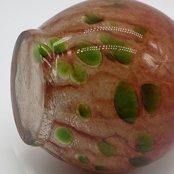 Maltese Mtarfa Green Rust Spatter Stretched Art Glass Vase - Picture 3 of 11